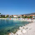 Petar Apartment Kastela