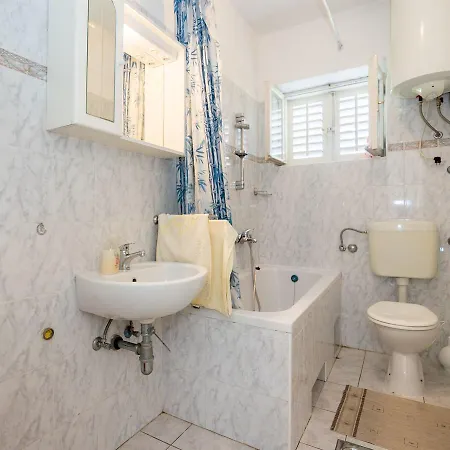 Petar Apartment Kastela