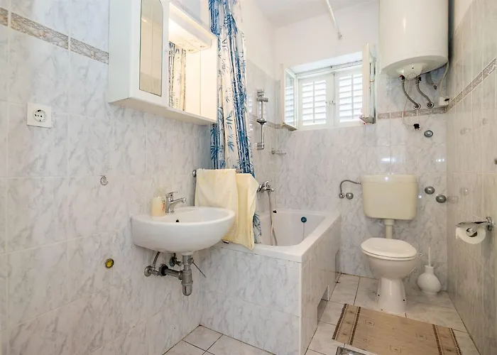 Petar Apartman Kastela